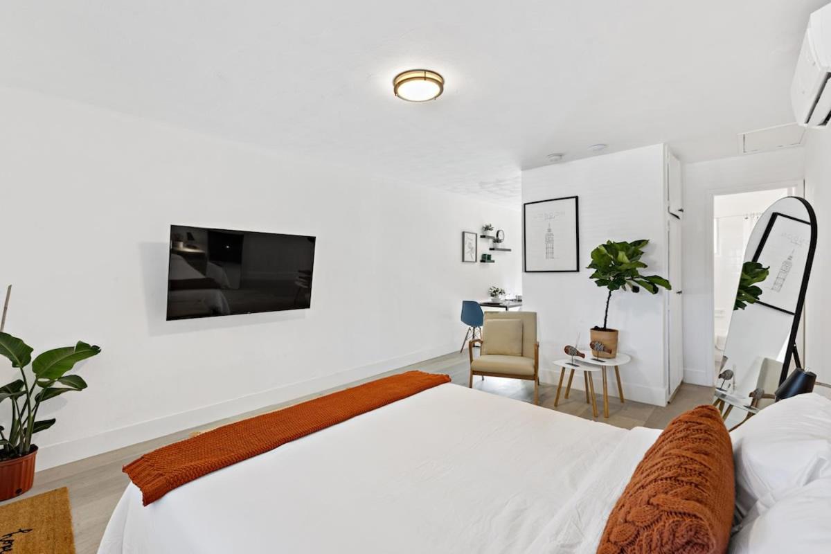 Lovely Rental Unit With Free Parking On Premises Fort Lauderdale Exterior foto